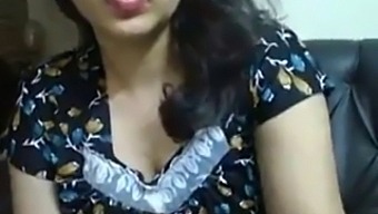 Indian Mature Lady With Large Breasts Engages In Video Call With Her Partner