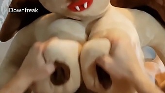 Một Con Búp Bê Tình Dục Với Thiết Kế Cô Gái Dơi Sang Trọng Mang Lại Cho Anh Ta Niềm Vui Mãnh Liệt Trong Một Thời Gian Dài