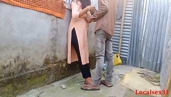 Country Babe Enjoys Outdoor Sex In The Field