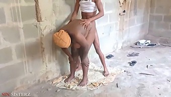 Жена Ухваћена У Сексу На Отвореном