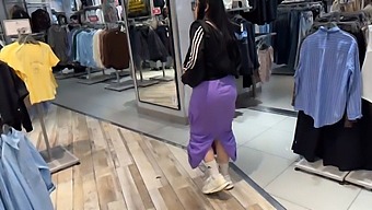 Beautiful Wife Satisfies Her Fan At The Mall And Gives Him A Deep Blow Job